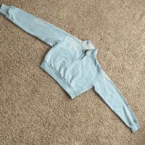 ARITZIA Cropped Sweatshirt
